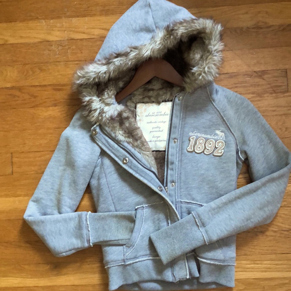 Abercrombie Faux Fur Zip Gray Hoodie Jacket